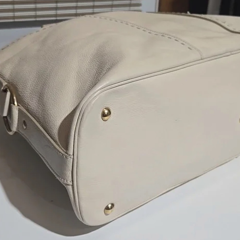 Authentic YSL Yves Saint Laurent Ivory Muse Bag - Picture 15 of 16